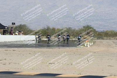 media/Nov-01-2025-CVMA (Sat) [[fc0f7531b8]]/Race 4-500-400-350 Supersport/